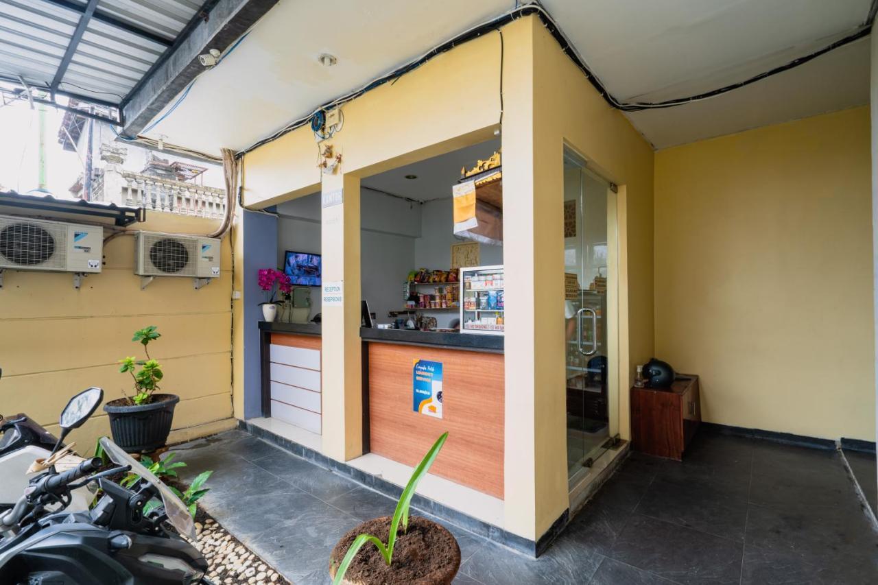 Guesthouse Cempaka Putih Seminyak Exterior foto
